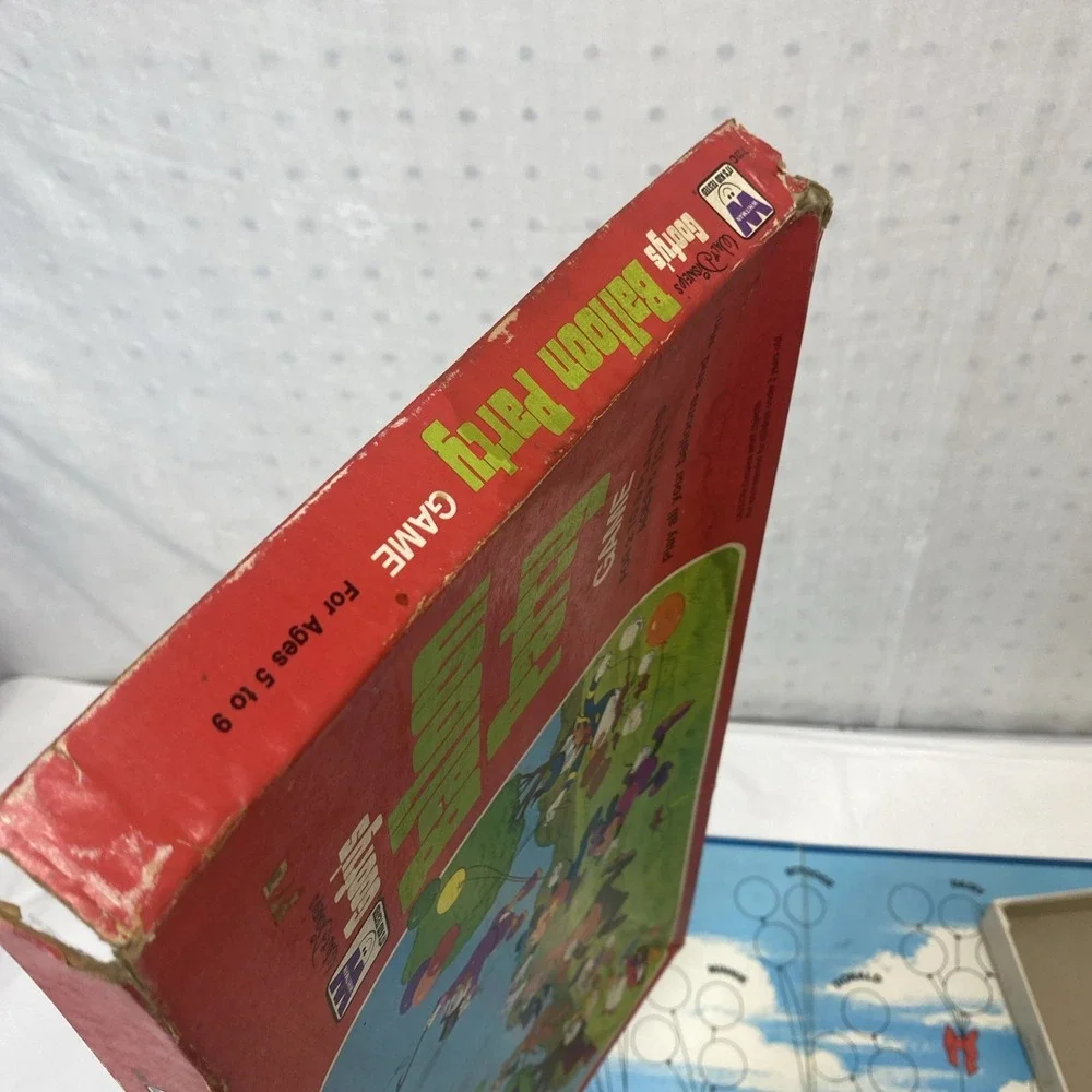 1975 Walt Disney Goofys Balloon Party‎ Whitman Complete Box Is Damaged